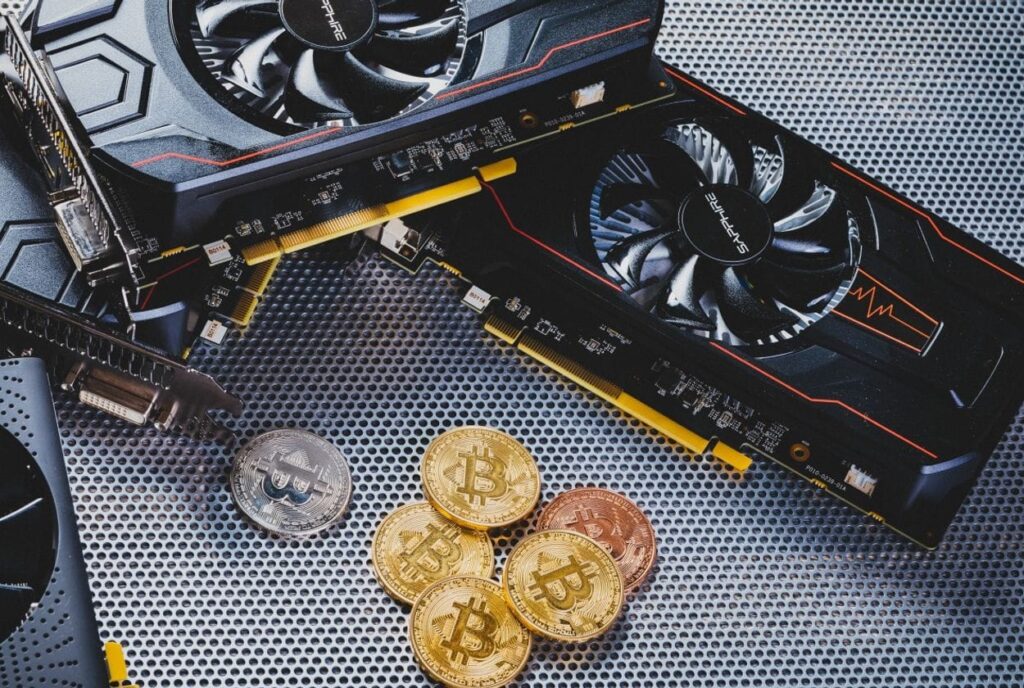 minerar criptomoedas