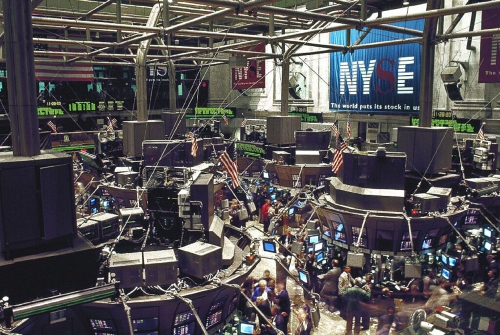 ações internacionais que pagam dividendos em dolar